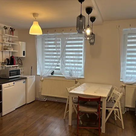 Rodzinny 70 M2 * Тарновськє-Гури