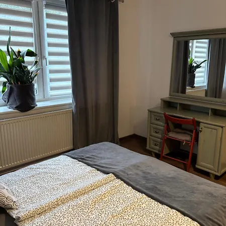 Rodzinny 70 M2 * Тарновськє-Гури