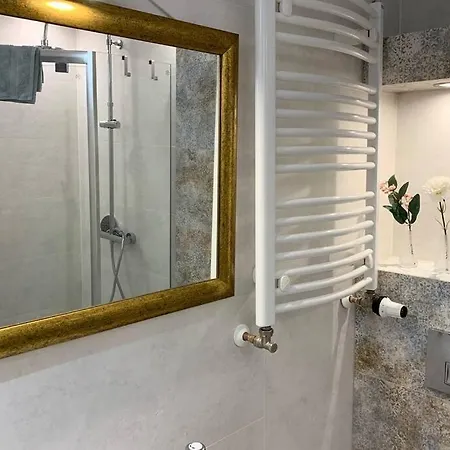 Rodzinny 70 M2 شقة